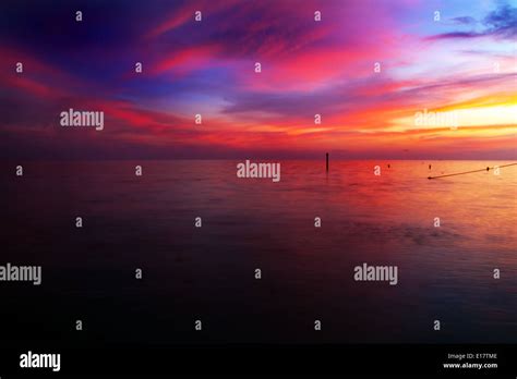 Beautiful Sunset Over The Indian Ocean In The Maldives Stock Photo Alamy