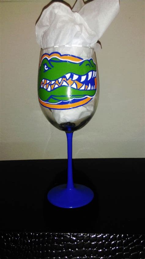 Hand Painted Florida Gators 19 Oz Wine Glass Hand Painted Glassware Painting Glassware Wine