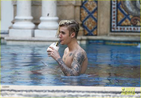 Photo Justin Bieber Goes Shirtless For Swim At Versace Mansion 40 Photo 3528488 Just Jared