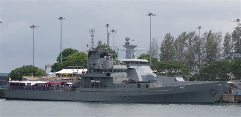 Bangladesh Navy Bns Dhaleshwari F36 Castle Class Corvett Flickr