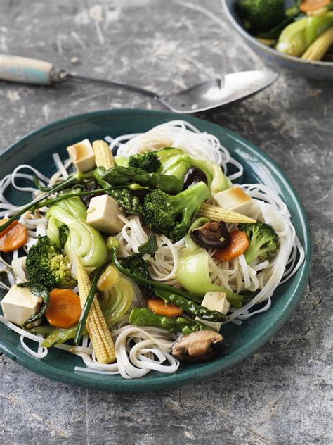 Add broccoli, onions and carrots and water. Vegetable and Tofu Stir Fry in Oyster Sauce - Chang's Authentic Asian Cooking Est 1968