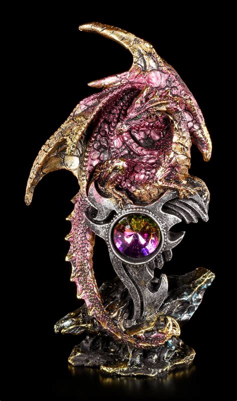 Check spelling or type a new query. Rote Drachen Figur - Mit Schwert und Edelstein | www ...