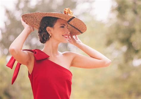 Ideas de inspiración tocados pamelas para bodas de día Una boda deseada