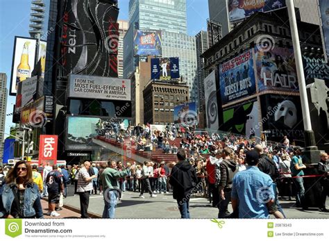 Nyc Bustling Times Square Editorial Stock Photo Image Of Famous