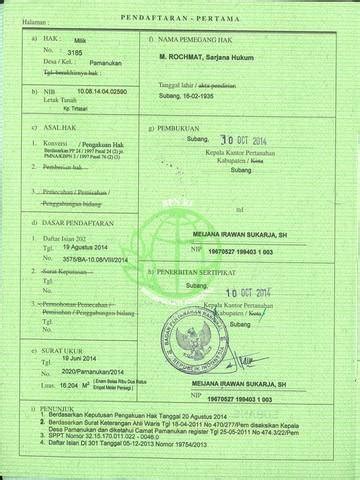 Penanda tanganan surat hibah ini juga disertai dengan penyerahan sertifikat hak milik tanah bernomor 123456, atas nama intan permatasari dari pemberi hibah. Mengenal Pengertian dan Contoh Sertifikat Tanah