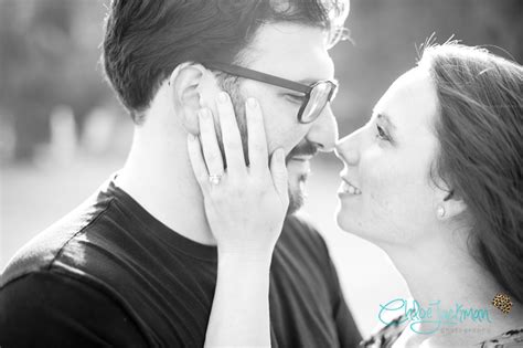 lindsay and zack are engaged and awesome malibu and venice chloe jackman photography