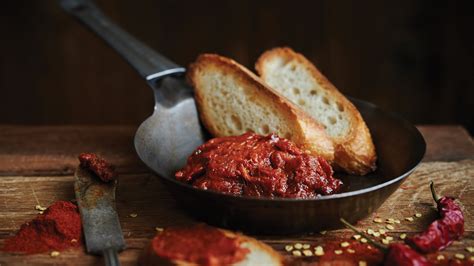 Sauce Magazine Chefs Spread The Love For Spicy Nduja Salami