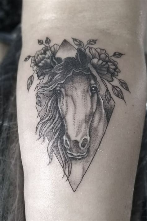 A Wonderful Horse Head Tattoo Designs For Women Horse Tattoo Horse