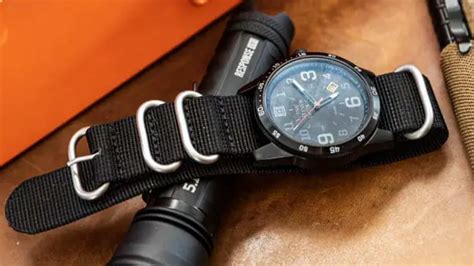 pathfinder watch и field watch 2 0 новые наручные часы от 5 11 tactical