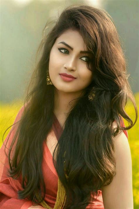 Pin By Sk Riyaz On Indian Actress Celebritys Beauty Girl Brunette Beauty Beautiful Girl Image