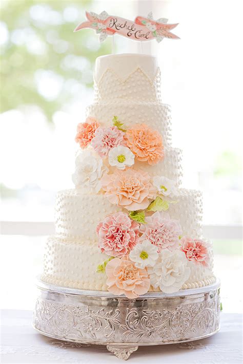 6 Southern Wedding Peach Flower Cake