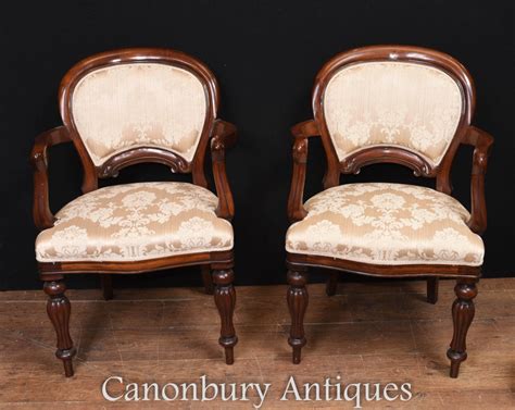 Referencing the refined elegance of england circa 1880, the victorian upholstered chair is a vision crafted in mahogany and deeply tufted upholstery. Set 4 Victorian Balloon Back Dining Chairs Upholstered Arm ...