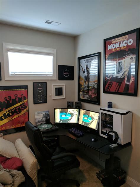 Just Moved Here Is The New Gaming And Vinyl Setup Gaming Room Setup