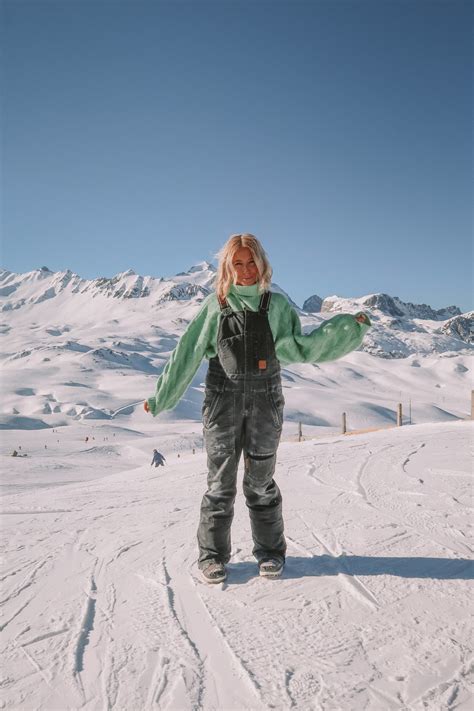 Our collection caters to everyone looking for good clothes. THE BEST SKI/SNOWBOARDING CLOTHING - Petite Side of Style