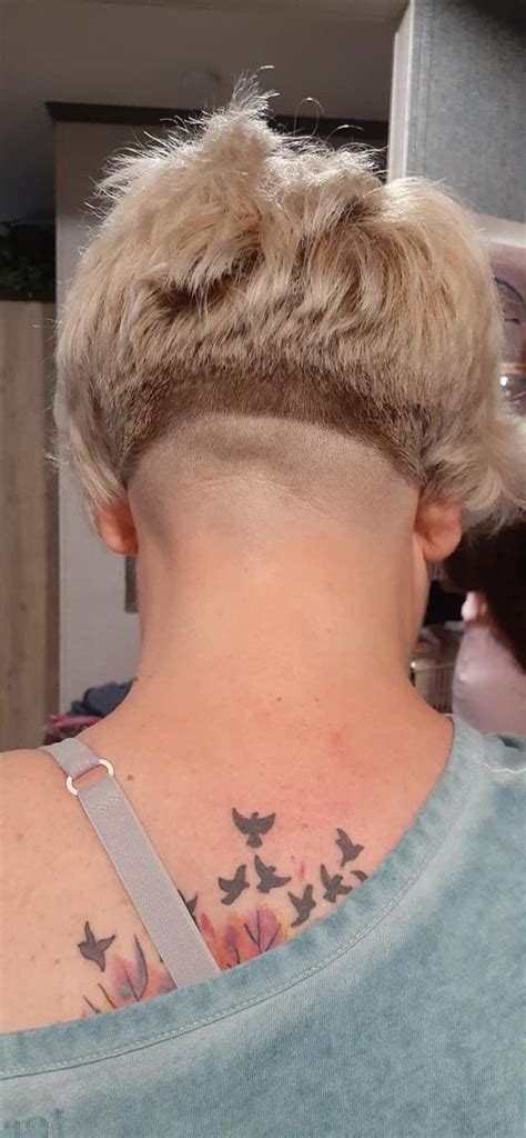 Nape Behind Ear Tattoo Salons Short Hair Styles Hair Cuts Bobs