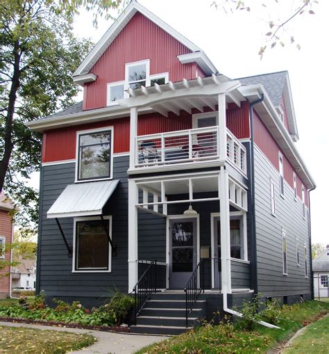 From dark grays and blues to bright greens and yellows. Absolutely Gorgeous Remodel! -James Hardie Fiber Cement ...