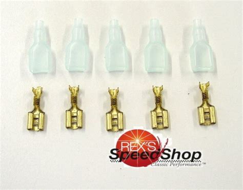 Pack Of 5 Female Spade Crimps And Insulators Rexs Speed Shop