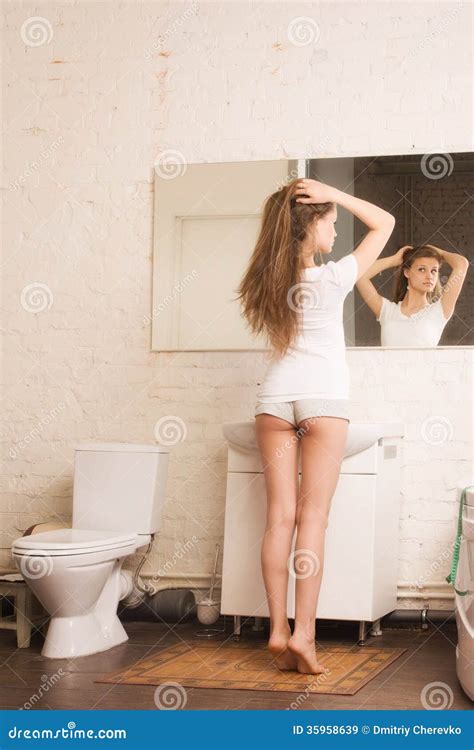 Beautiful Girl In The Bathroom Stock Image Image Of Hygiene Health 35958639