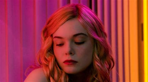 ‘the Neon Demon Review Stylish Emotionally Hollow Chiller Newsday