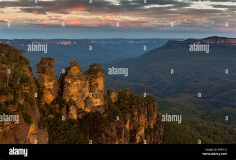 Three Sisters Blue Mountains New South Wales Australia Stock Photo