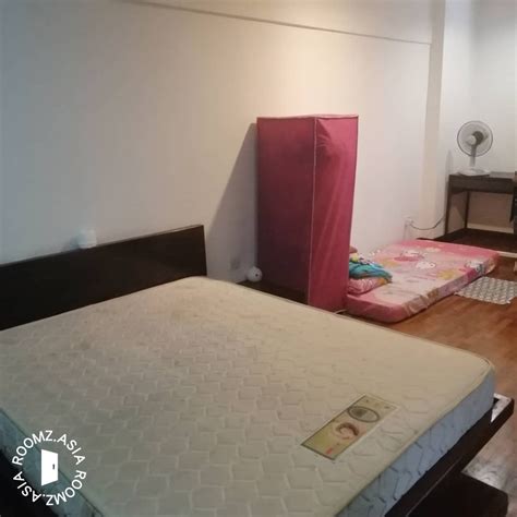 Room for rent in orleans near trim rd. Master room for rent at 10 Semantan Service Suite - Roomz.asia