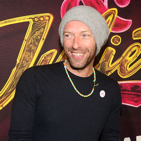 Chris Martin Desvela Cómo El Bullying Que Sufrió De Niño Por Parecer Gay Le Hizo Enfrentarse A