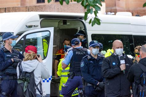 Police Strip Search Laws In Nsw Without Warrant Criminal Defence Lawyers Australia