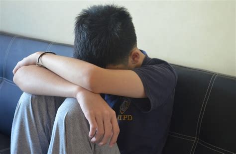 Polémica En Las Redes Los Padres De Un Joven Pusieron Cámaras En La