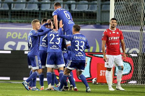 Ekstraklasa Kolejna Pora Ka Wis Y Krak W Fatalna Sytuacja Bia Ej