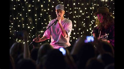 Justin Bieber Intimate And Acoustic Live 011015 Youtube