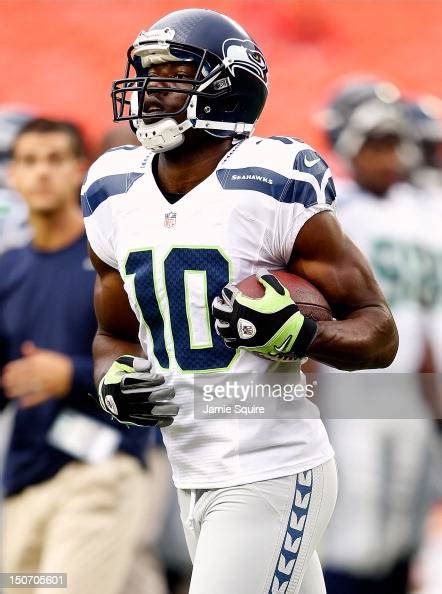 Terrell Owens Of The Seattle Seahawks Warms Up Prior To The Start Of