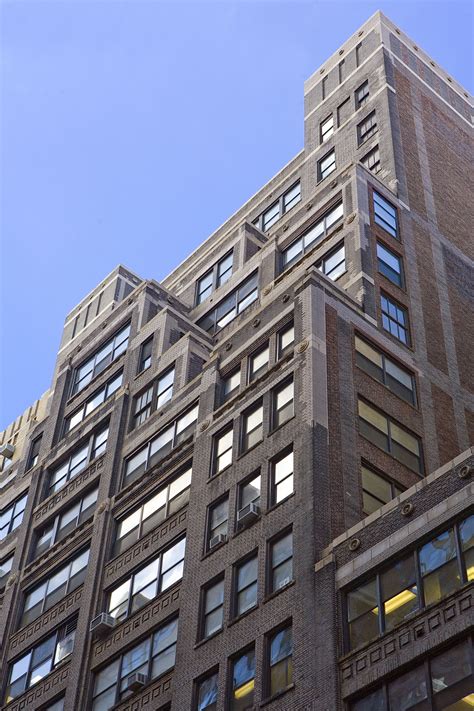 237 West 35th Street The Somerset Group