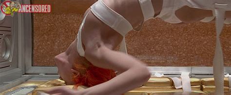 Milla Jovovich Nude Pics Seite 13