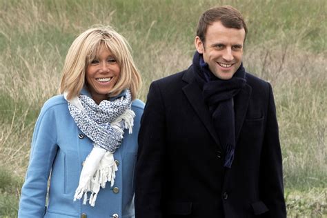 Macron, now 40, shared a. Emmanuel Macron's wife Brigitte Trogneux is no cougar ...