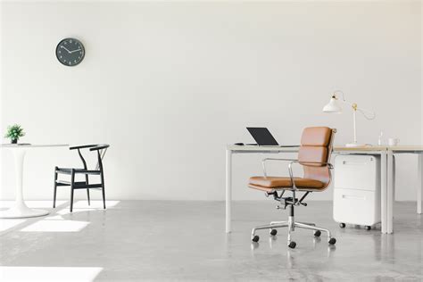 Minimalist Office Pictures Download Free Images On Unsplash