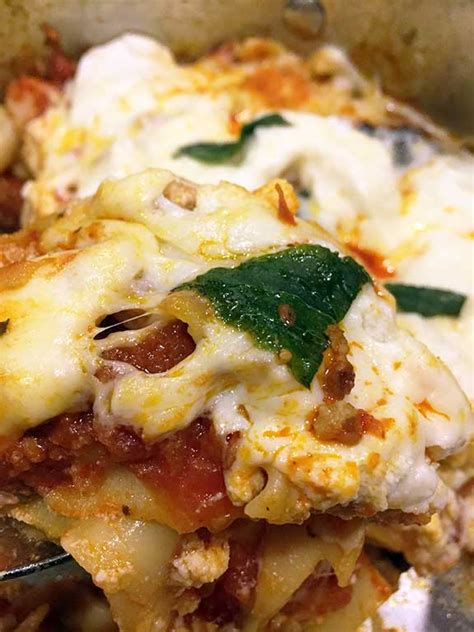 Easy One Pan Lasagna Recipe Her Life Inspired