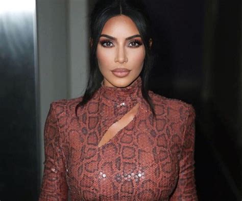 Albums 91 Pictures Kim Kardashian Photos Com Updated