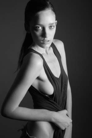 Photo Of Fashion Model Tess Haubrich Id Models The Fmd