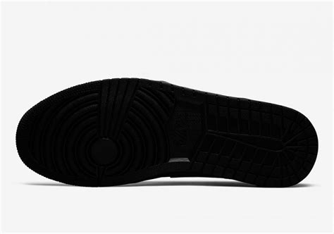 Nike Se Pasa Al Negro Con Las Nuevas Air Jordan 1 Low Triple Black