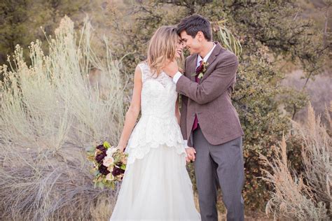 Rustic Elegant Styled Winter Wedding Shoot At Bodees Rancho Grande