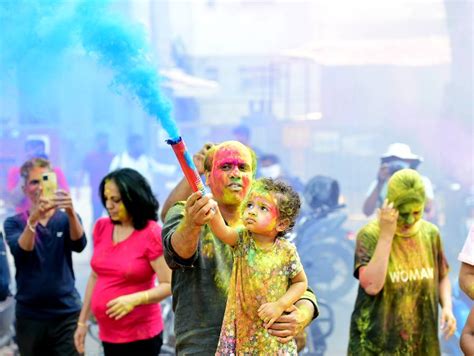 Holi Special Holi Celebration 2022 People Celebrate Holi Across India Telegraph India
