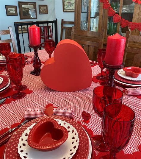 Hearts For A Valentine S Day Table Table Setting Tablescape Red