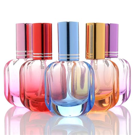 Custom Logo Fancy Elegant Colorful Premium Flat Round Glass Perfume