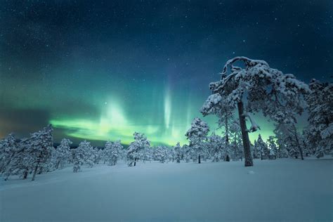 Download Stunning Aurora Borealis Of Finland Wallpaper