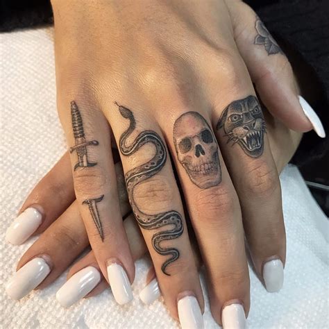 Aggregate More Than 71 Dagger Tattoo On Finger Best Vn