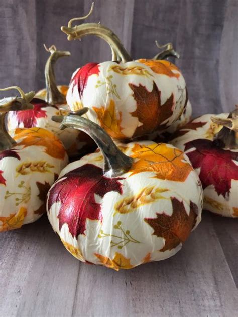 Thanksgiving And Fall Autumn White Pumpkin Centerpiece And Decorating Ideas