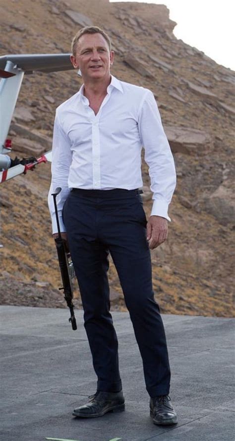 Daniel Craig Bond Style Series The Stylish Man Terno James Bond