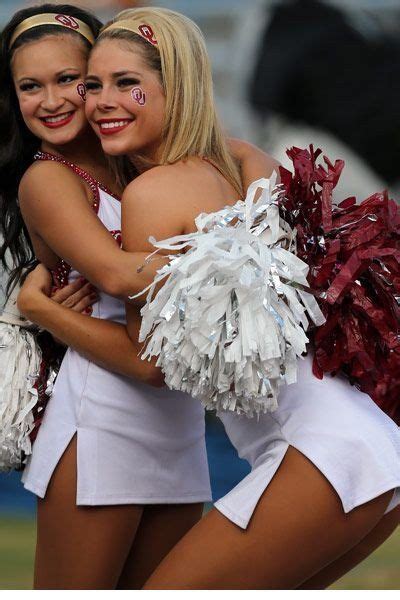 40 Favorite College Football Cheerleaders Of 2013 Nflfootballseason Sexy Cheerleaders Hot