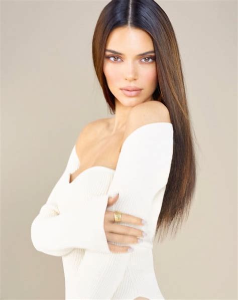 Kendall Jenner S Sexiest Pics Is She The Hottest Kar Jenner Of Them All