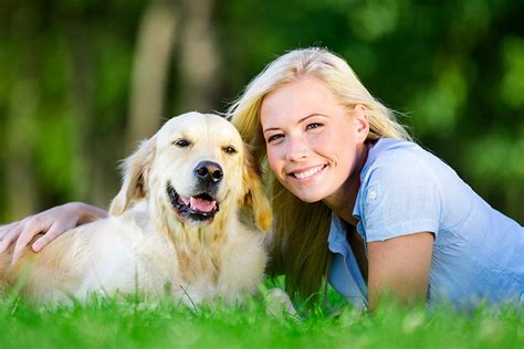 Why You Should Hire A Professional Pet Sitter 2 Paws Up Inc Pet